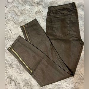🌻 G by Guess black pleather looking jeans